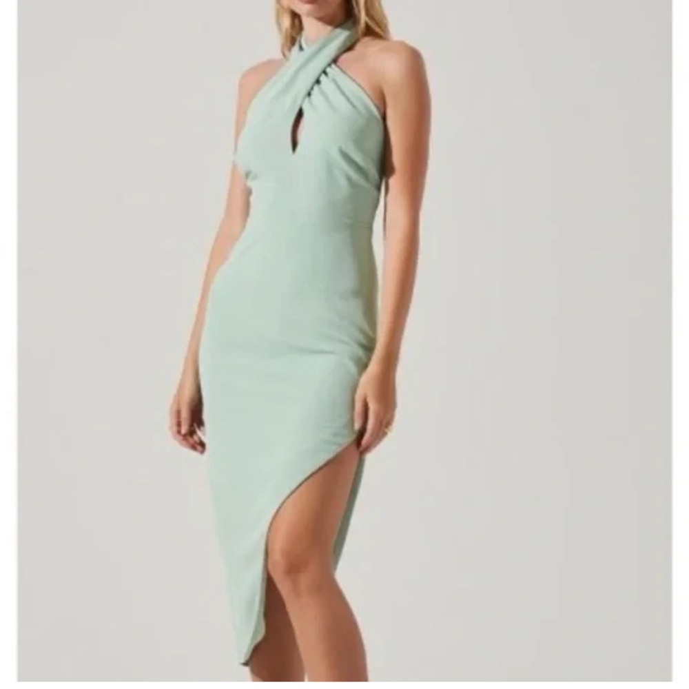 ASTR the Label Jodie Mint Green Halter Dress. Size Small